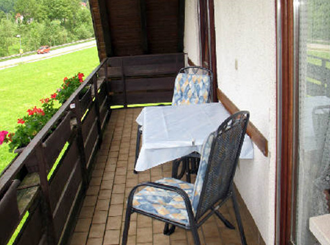 slide11509_144